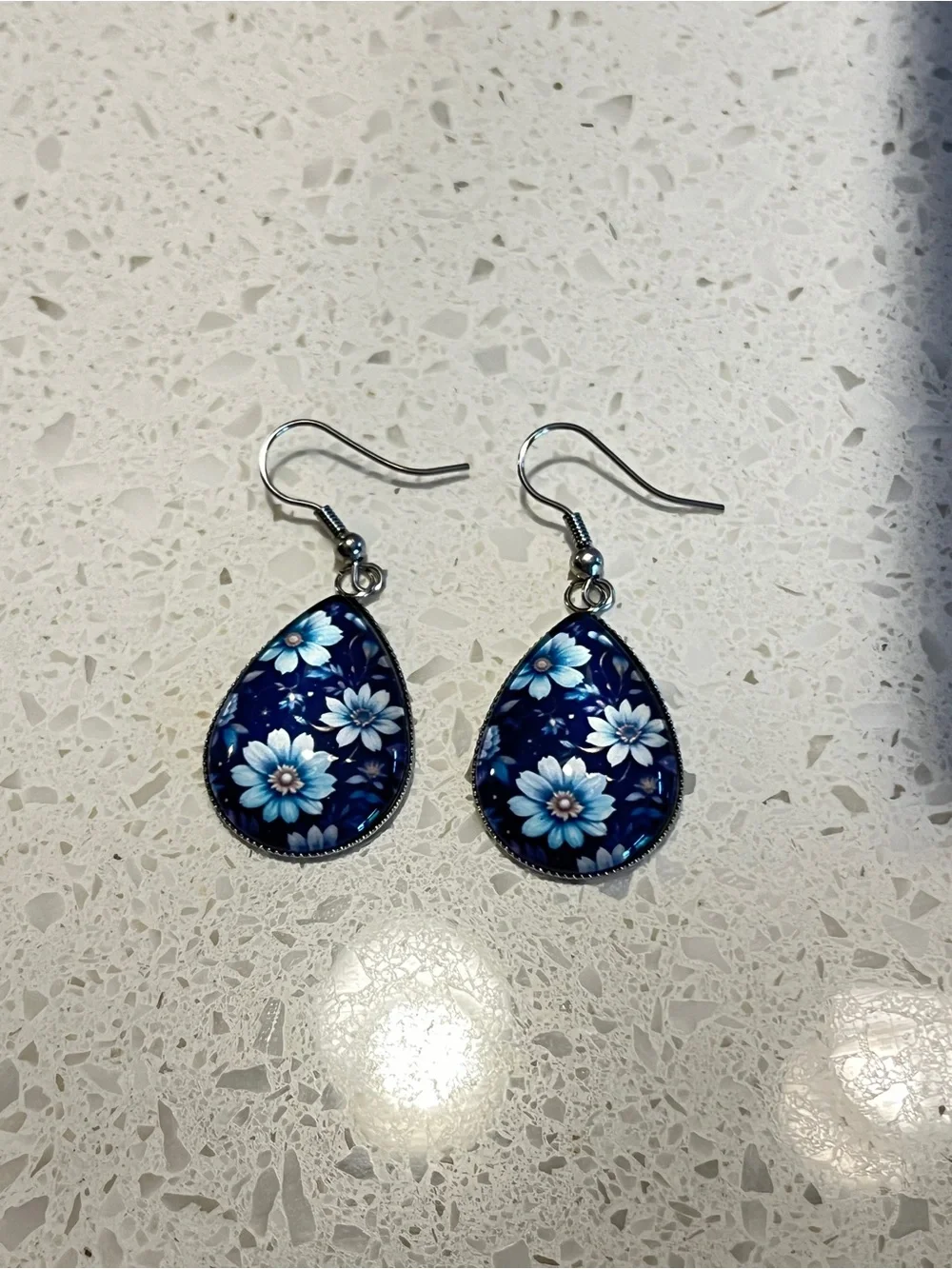 Floral‎ Teardrop Drop Earrings - Blue